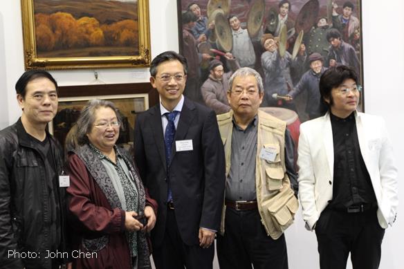 From left: artists Jim Lin and Lu Bo, Ambassador Wang Lutong, Dan Zeng and Deng Bangzhen from Auckland. 