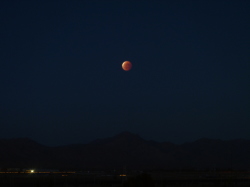 lunar eclipse 081014 1s