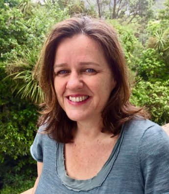 Diana Coop, Conservator, is first Fellow of the prestigious Winston Churchill Memorial Trust-NZCFS Fellowship